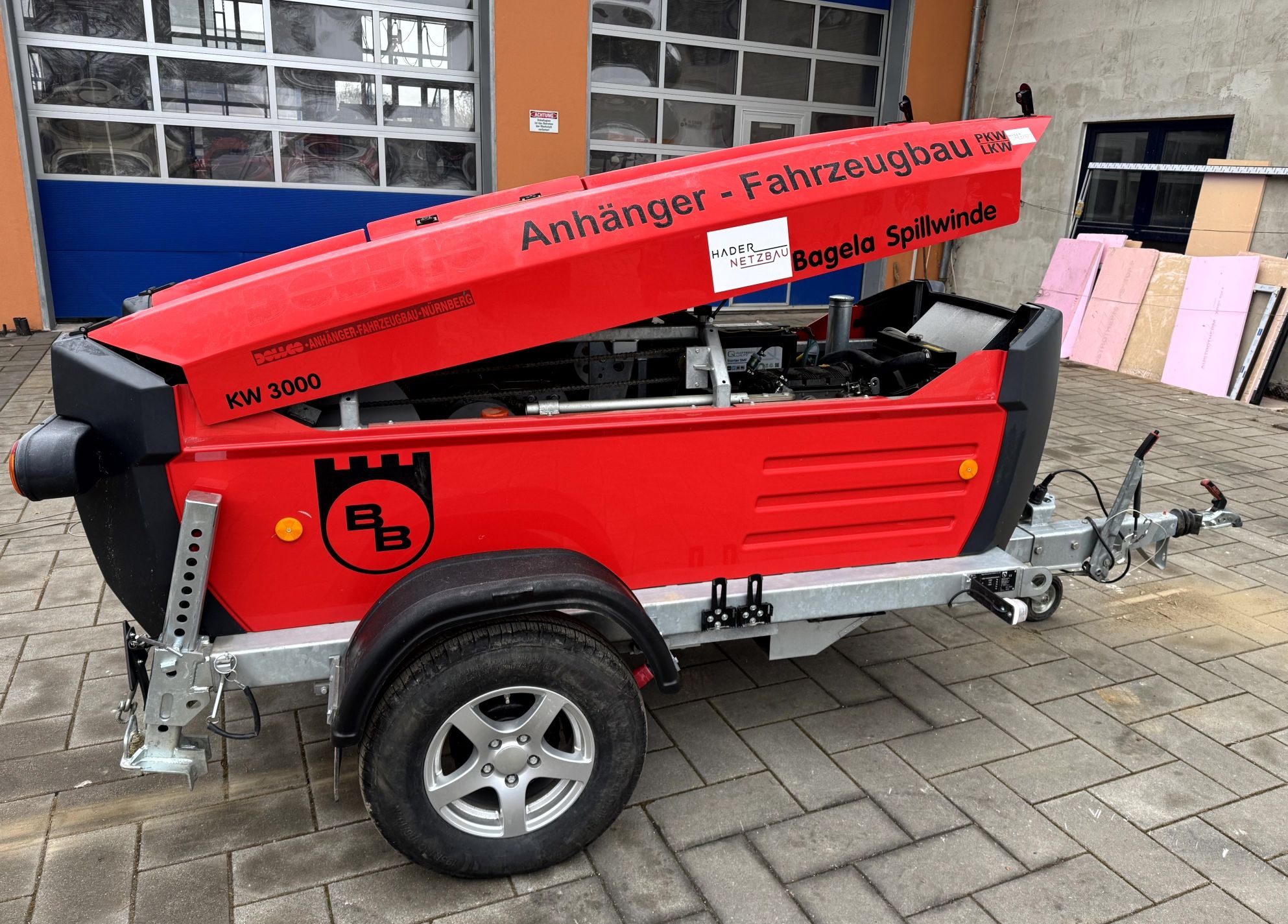 Winch trailer hydraulic system