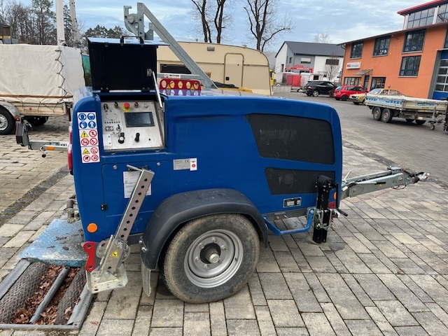 Cable pulling winch trailer